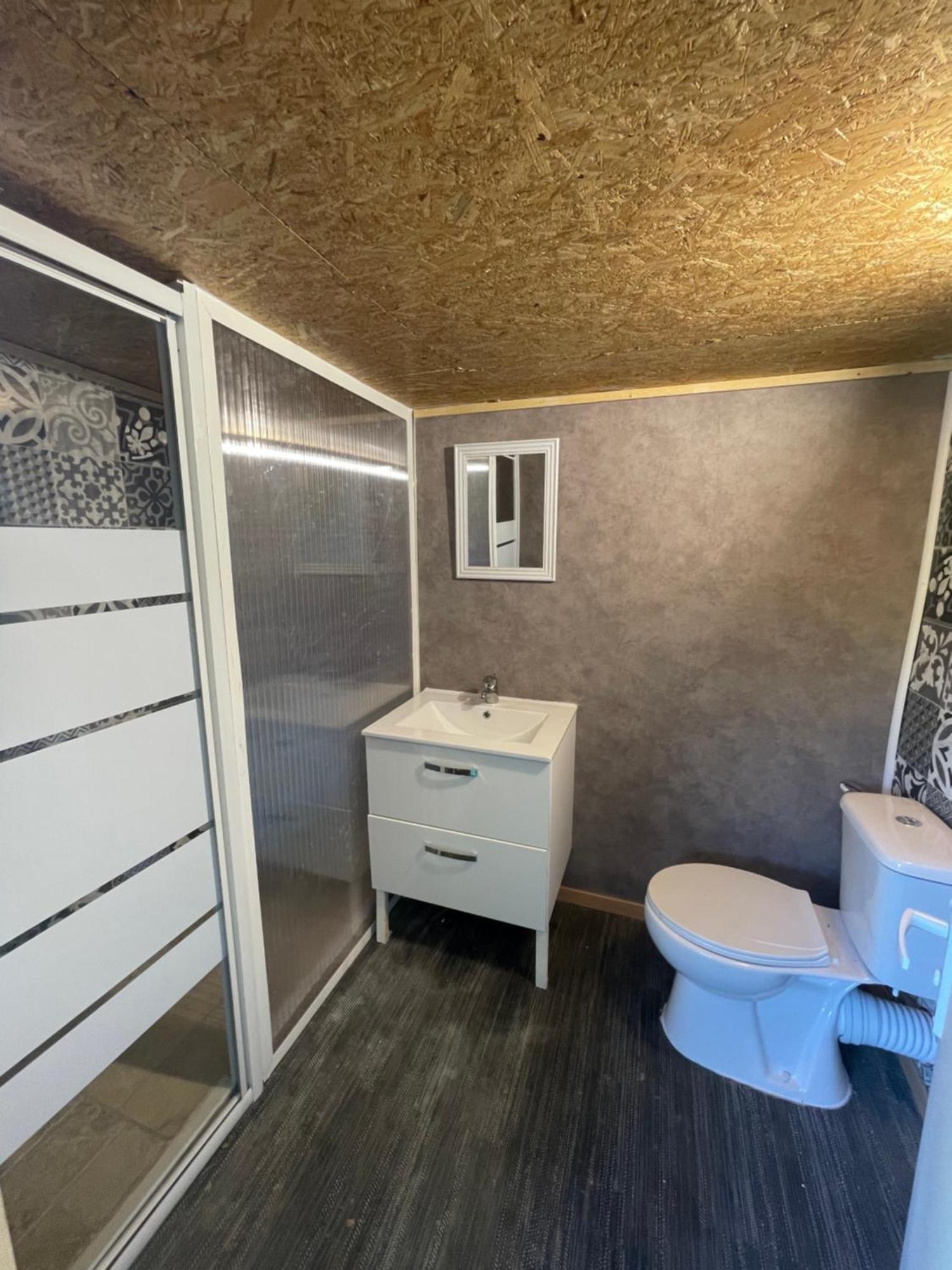 Dependance Privee - Halte Route Apartment Le Thor Exterior photo